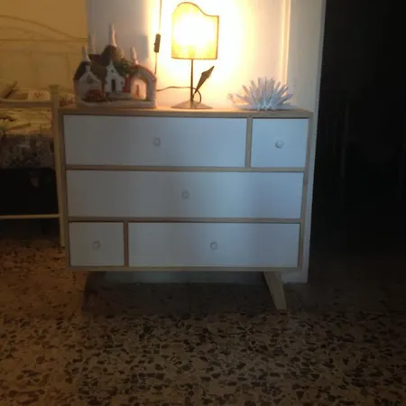 White Hause 아파트 오스투니
